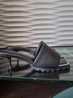 Dkny Black Leather Open-Toe Slide Mules